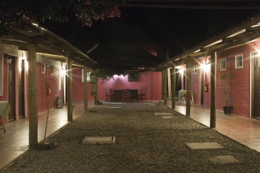 Casa De Campo Lo De Fatsia Colonia Del Sacramento Exterior foto